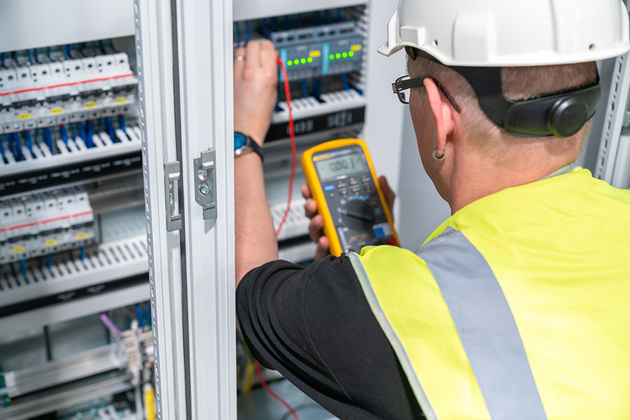 Elektroanlagen-Kontrolle bei EHG Elektro Haimerl Gerhard in Oberschneiding