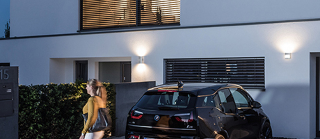 TheLeda D bei EHG Elektro Haimerl Gerhard in Oberschneiding